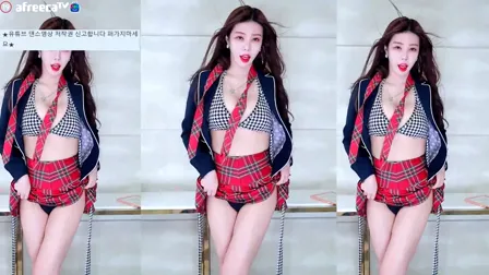 AfreecaTV主播阿丽莎BJ아리샤2022年2月3日直播视频舞蹈剪辑212926